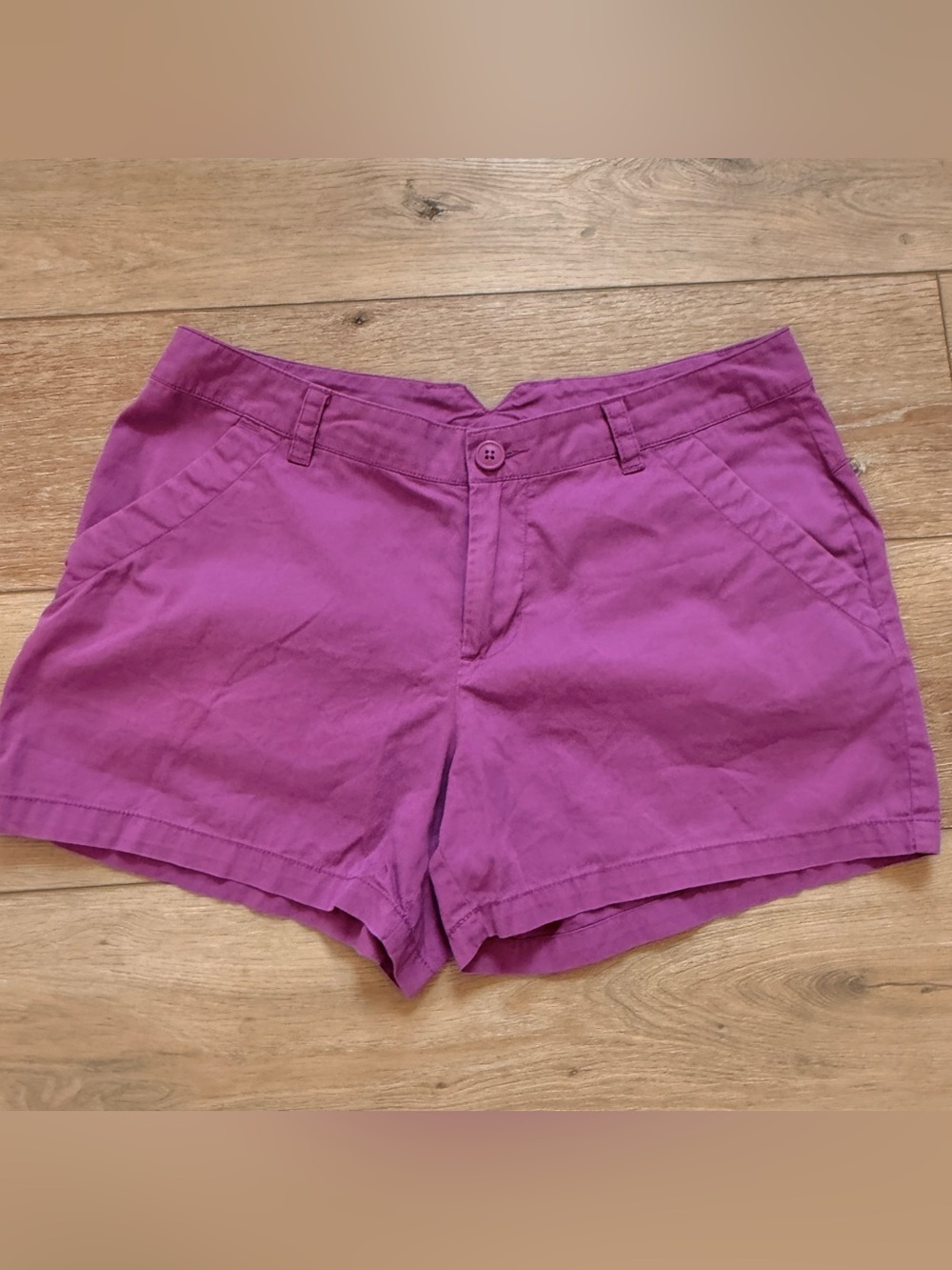 Columbia Women's Kenzie Cove Dark Lilac Purple Shorts, Size 10 EUC - Picture 1 of 3